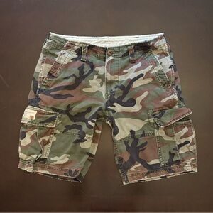 Denim Supply Ralph Lauren Men’s Camo Cargo Shorts size 33 10” Pockets Camouflage